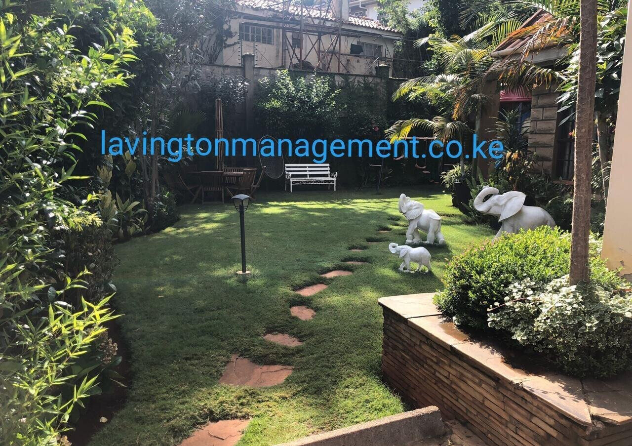 4-Ensuite Townhouse on 0.27 Acre with Private Garden & DSQ - Lavington