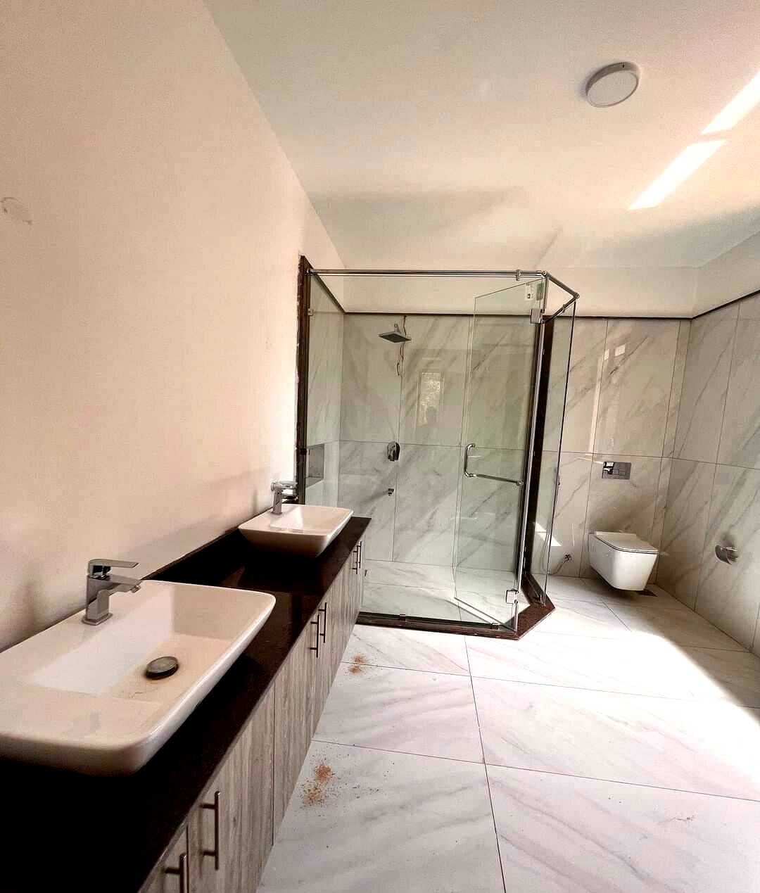 5-Ensuite Townhouse with Rooftop Terrace & Study - Lavington
