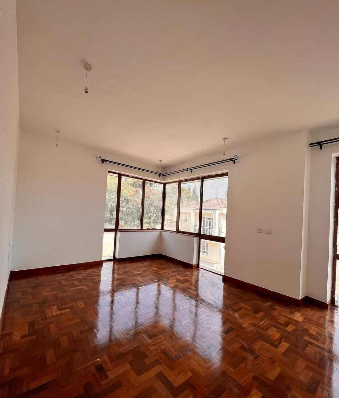 5-Ensuite Townhouse with Rooftop Terrace & Study - Lavington