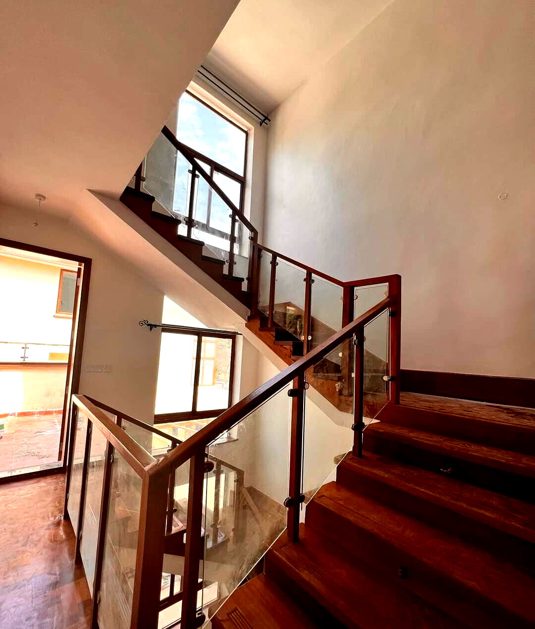 5-Ensuite Townhouse with Rooftop Terrace & Study - Lavington