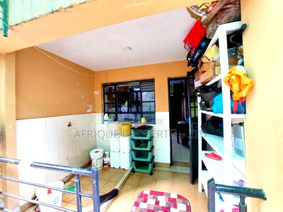 3bdrm Apartment in Garden Estate, Thome for sale - Image 7