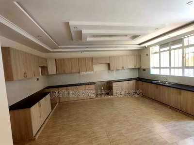 5bdrm Villa in Membley Estate for sale - Image 6