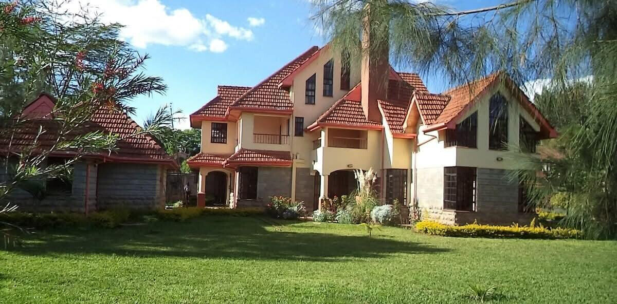 5-Ensuite Home with Lush Garden on Mimosa Drive - Westlands