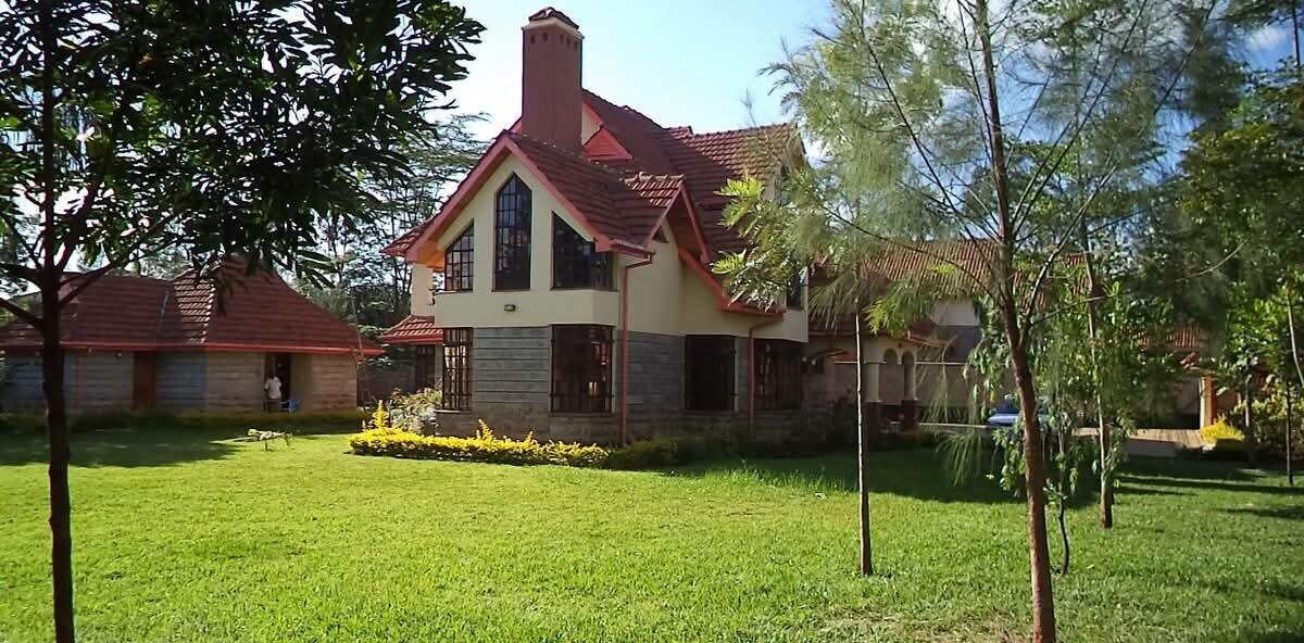5-Ensuite Home with Lush Garden on Mimosa Drive - Westlands