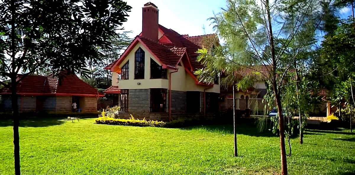 5-Ensuite Home with Lush Garden on Mimosa Drive - Westlands