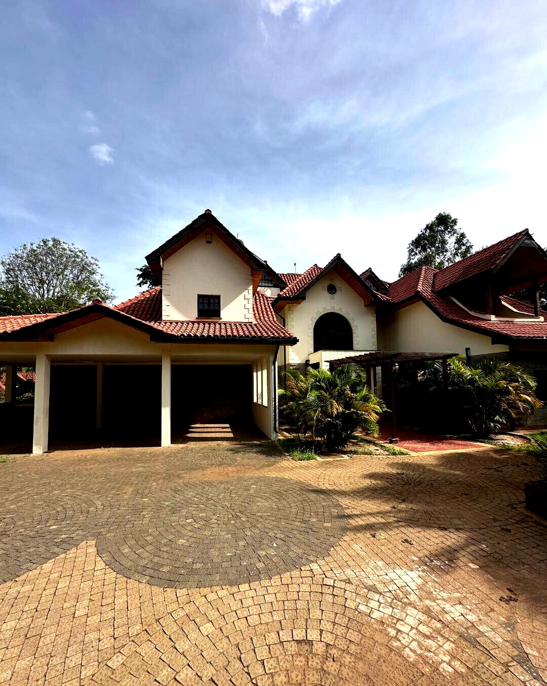 1-Acre Family Home - Karen C