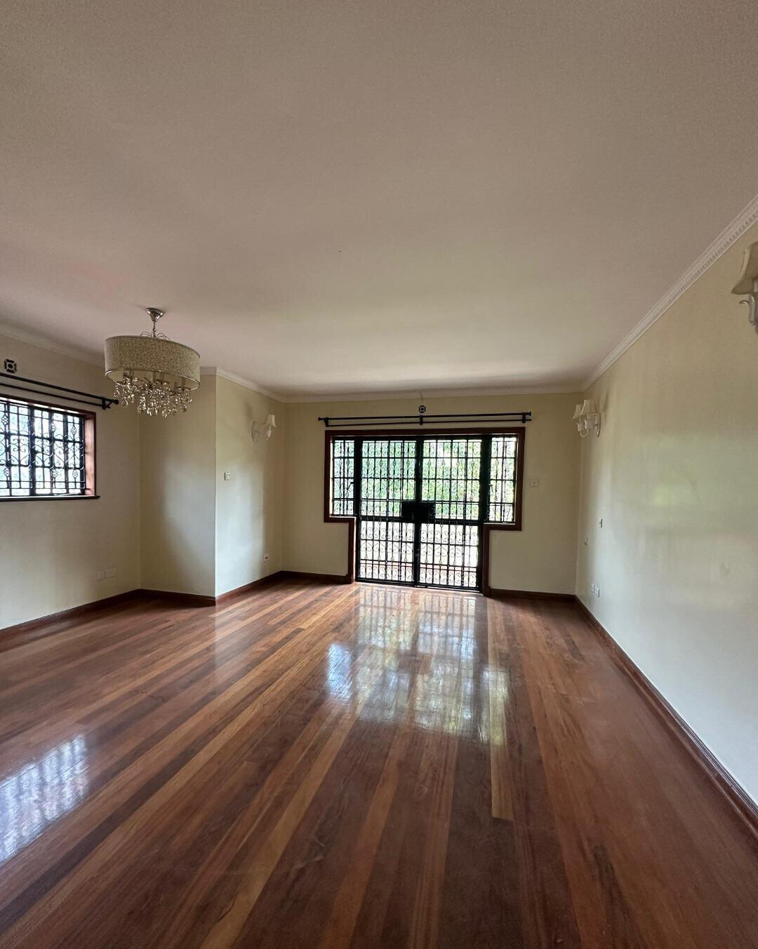 1-Acre Family Home - Karen C