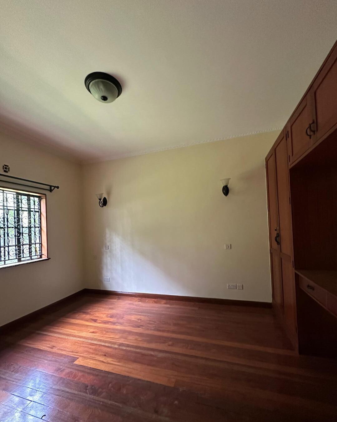 1-Acre Family Home - Karen C