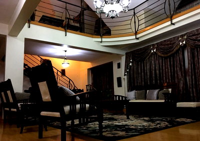 Ultra-Modern 5BR Duplex with Lift & Pool - Kileleshwa