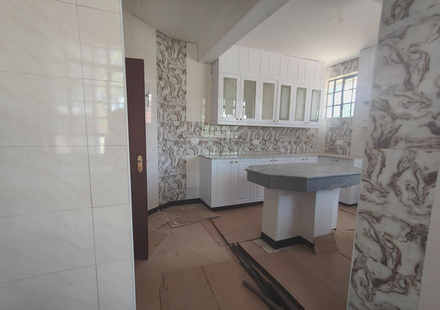 1/2 Acre 10BR Haven at KSh 500K