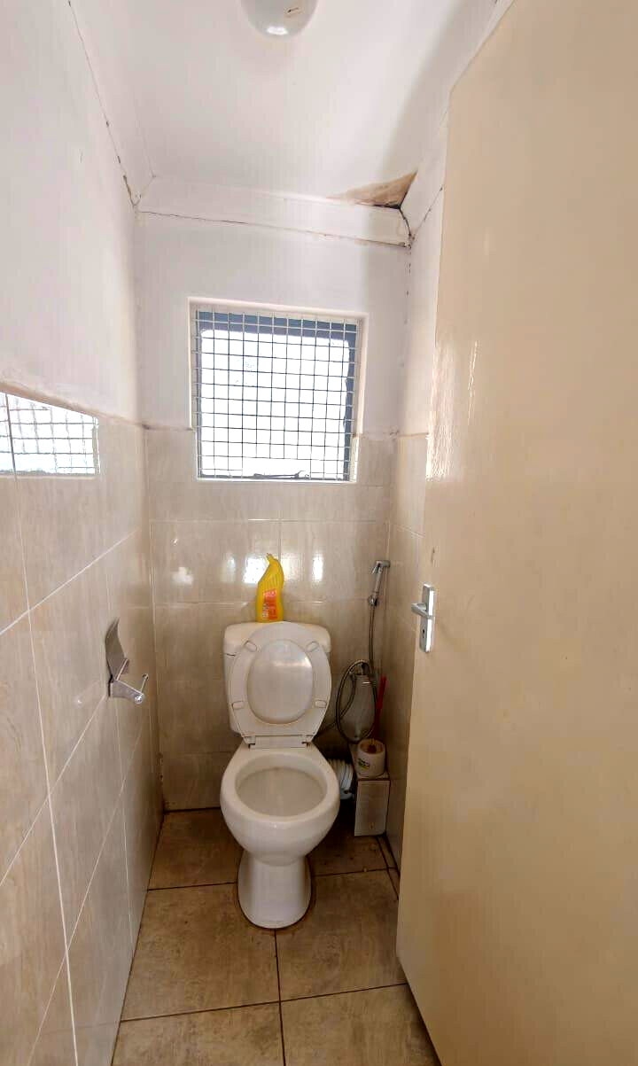3BR Commercial Townhouse on Tarmac - Nairobi West