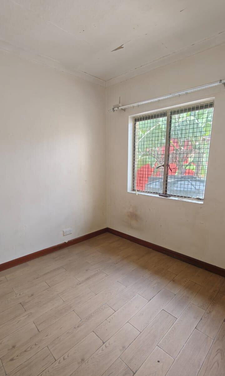 3BR Commercial Townhouse on Tarmac - Nairobi West