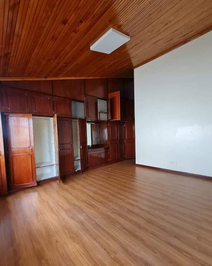 5-Bed Townhouse with Office & Private Garden - Westlands Gated Community