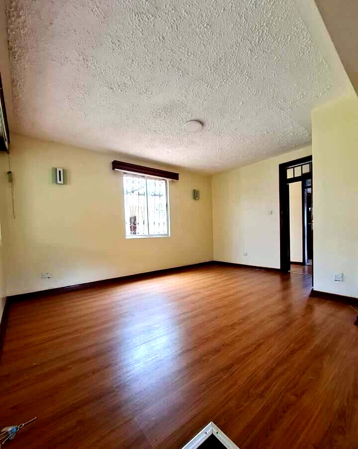 5-Bed Townhouse with Office & Private Garden - Westlands Gated Community