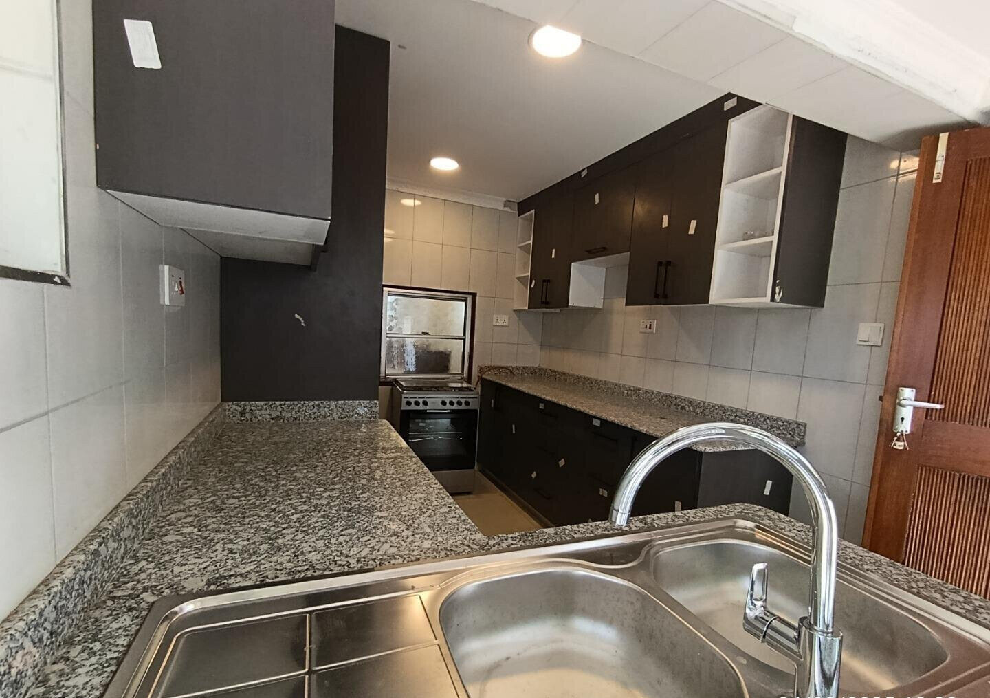 5BR Townhouse with Guest Wing & 10,000L Water Tank – Langata