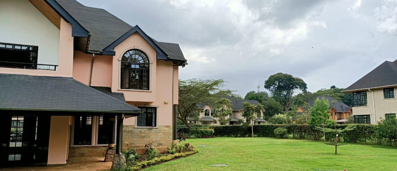 5-Ensuite Family Townhouse with Fireplace & Staff Quarters – Karen