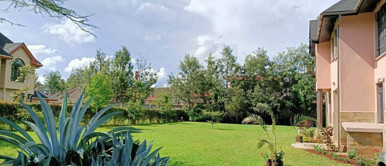 5-Ensuite Family Townhouse with Fireplace & Staff Quarters – Karen
