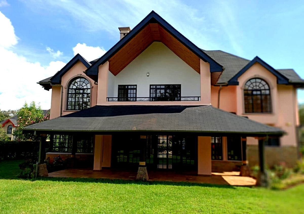 5-Ensuite Family Townhouse with Fireplace & Staff Quarters – Karen