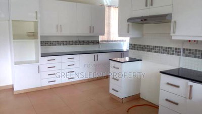 5bdrm Townhouse / Terrace in Karen for rent - Image 2