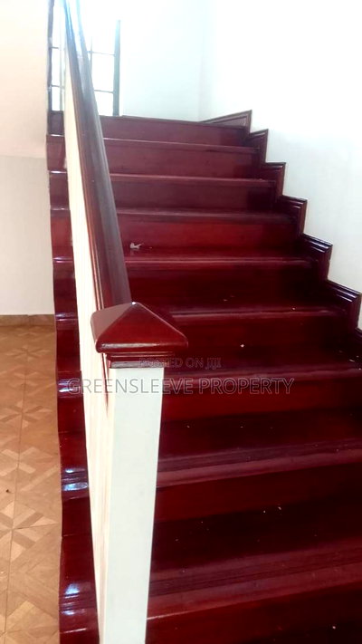 5bdrm Townhouse / Terrace in Karen for rent - Image 14