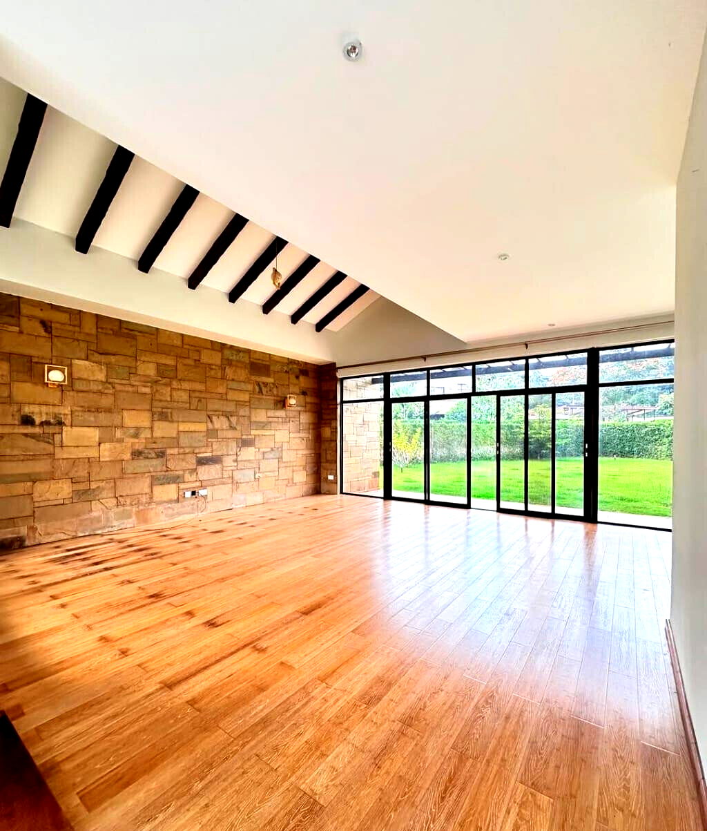 4-Ensuite Villa with Solar, Bio-Digester & Clubhouse – Karen
