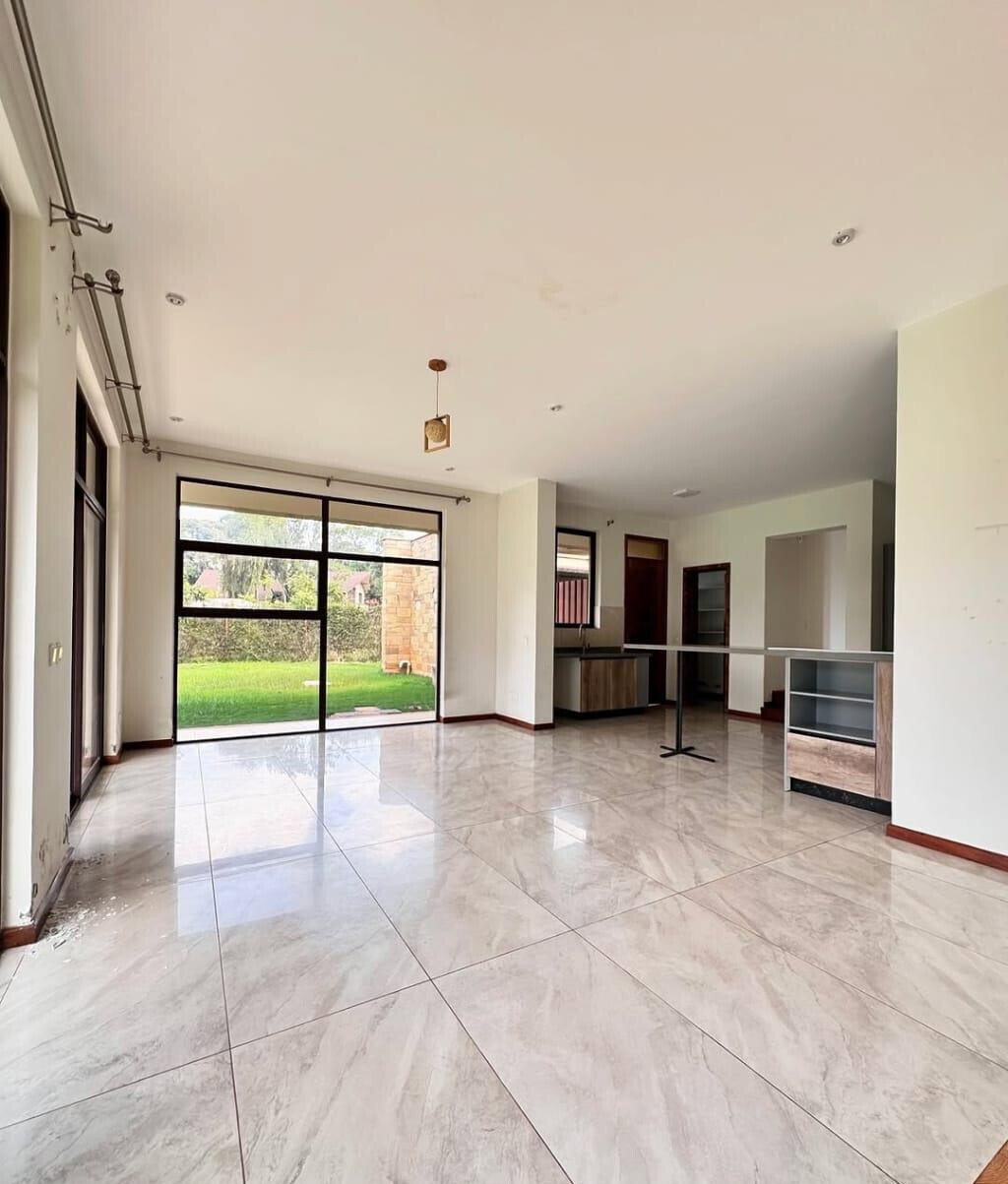 4-Ensuite Villa with Solar, Bio-Digester & Clubhouse – Karen