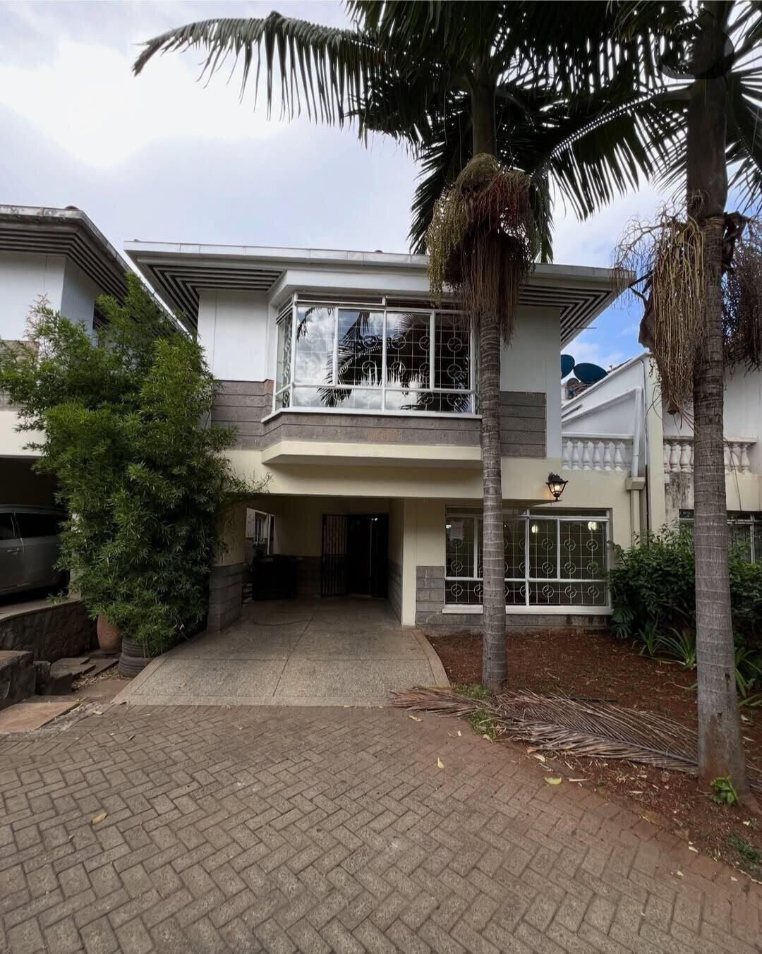 4BR Townhouse with Wooden Floors & Private Terrace - Kilimani