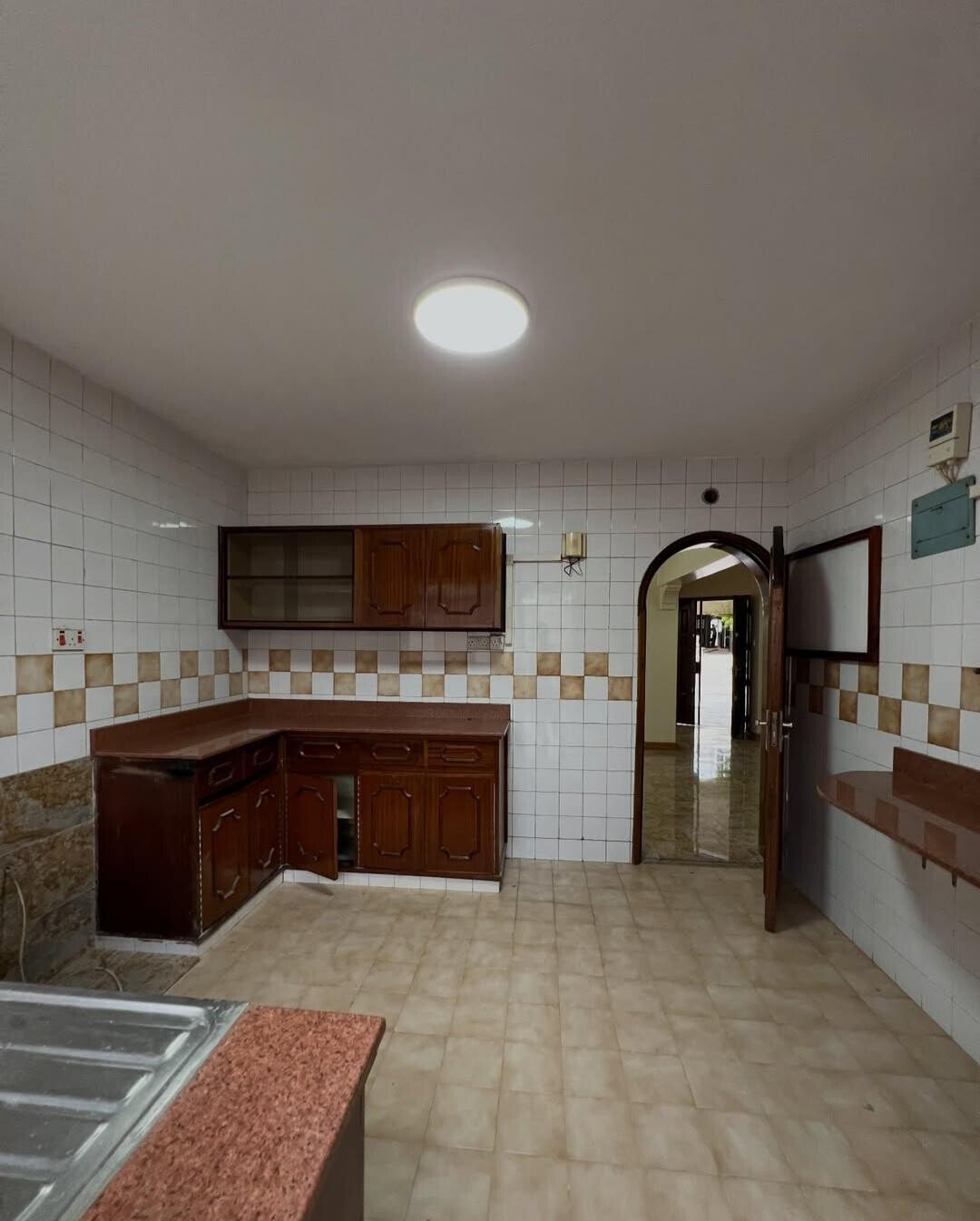 4BR Townhouse with Wooden Floors & Private Terrace - Kilimani