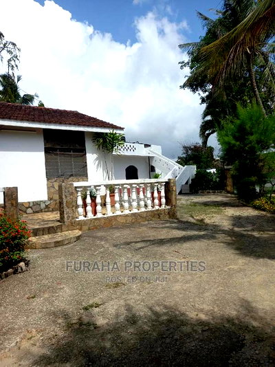 3bdrm Bungalow in Nyali for Sale - Image 3