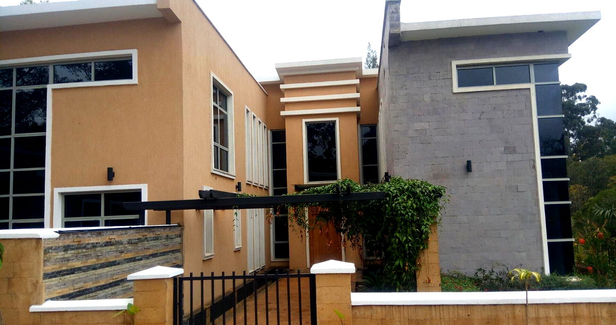 Modern 5-Bed Townhouse on Half-Acre with Mature Garden – Karen