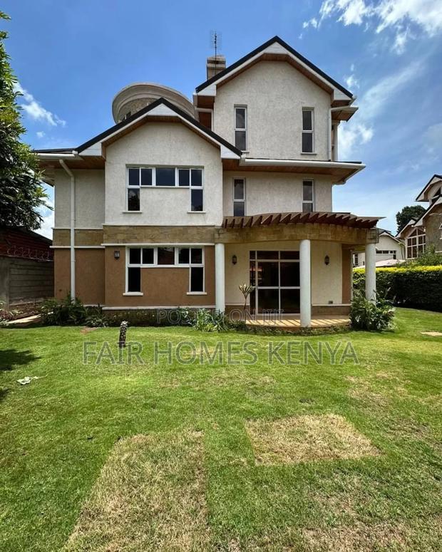 5bdrm Townhouse/Terrace in Lavington Green for sale