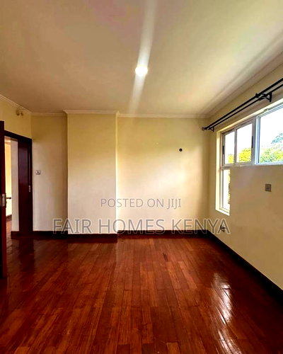 5bdrm Townhouse/Terrace in Lavington Green for sale - Image 6