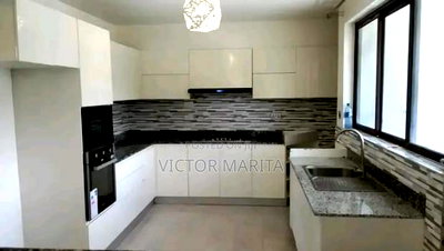 Stand Alone Bungalow Of 6 Bedrooms For Sale In Parklands - Image 6