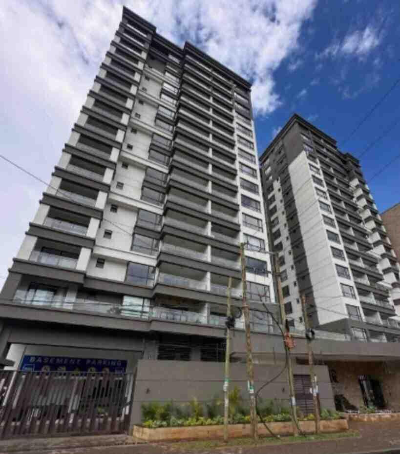2BR All En-Suite with Pool & Gym - Riverside Drive