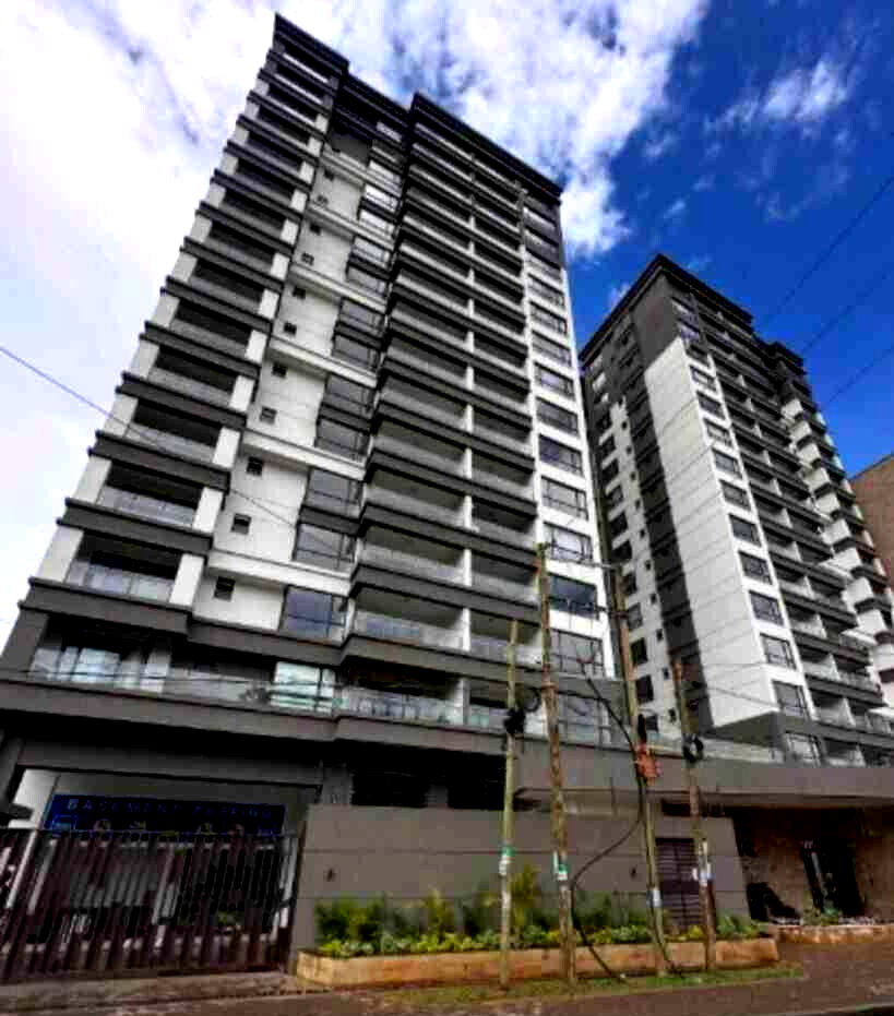 2BR All En-Suite with Pool & Gym - Riverside Drive