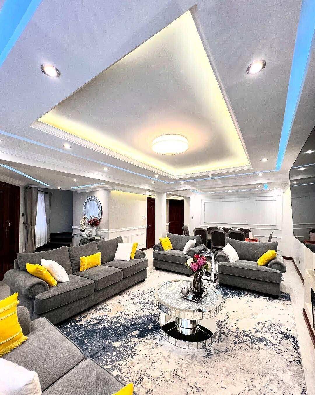 4-Ensuite Villa with Chandeliers & Gypsum Ceilings - Lavington