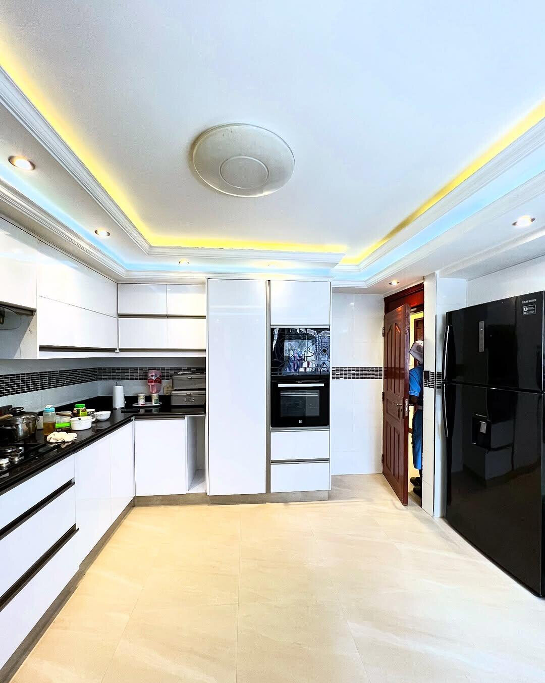 4-Ensuite Villa with Chandeliers & Gypsum Ceilings - Lavington