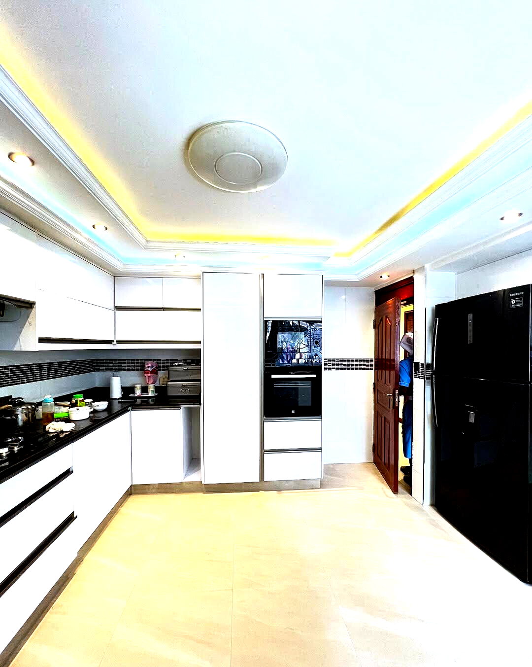 4-Ensuite Villa with Chandeliers & Gypsum Ceilings - Lavington
