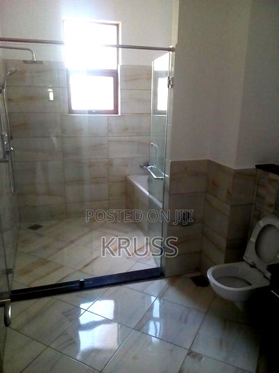 2bdrm Apartment in Nyali for rent - Image 7