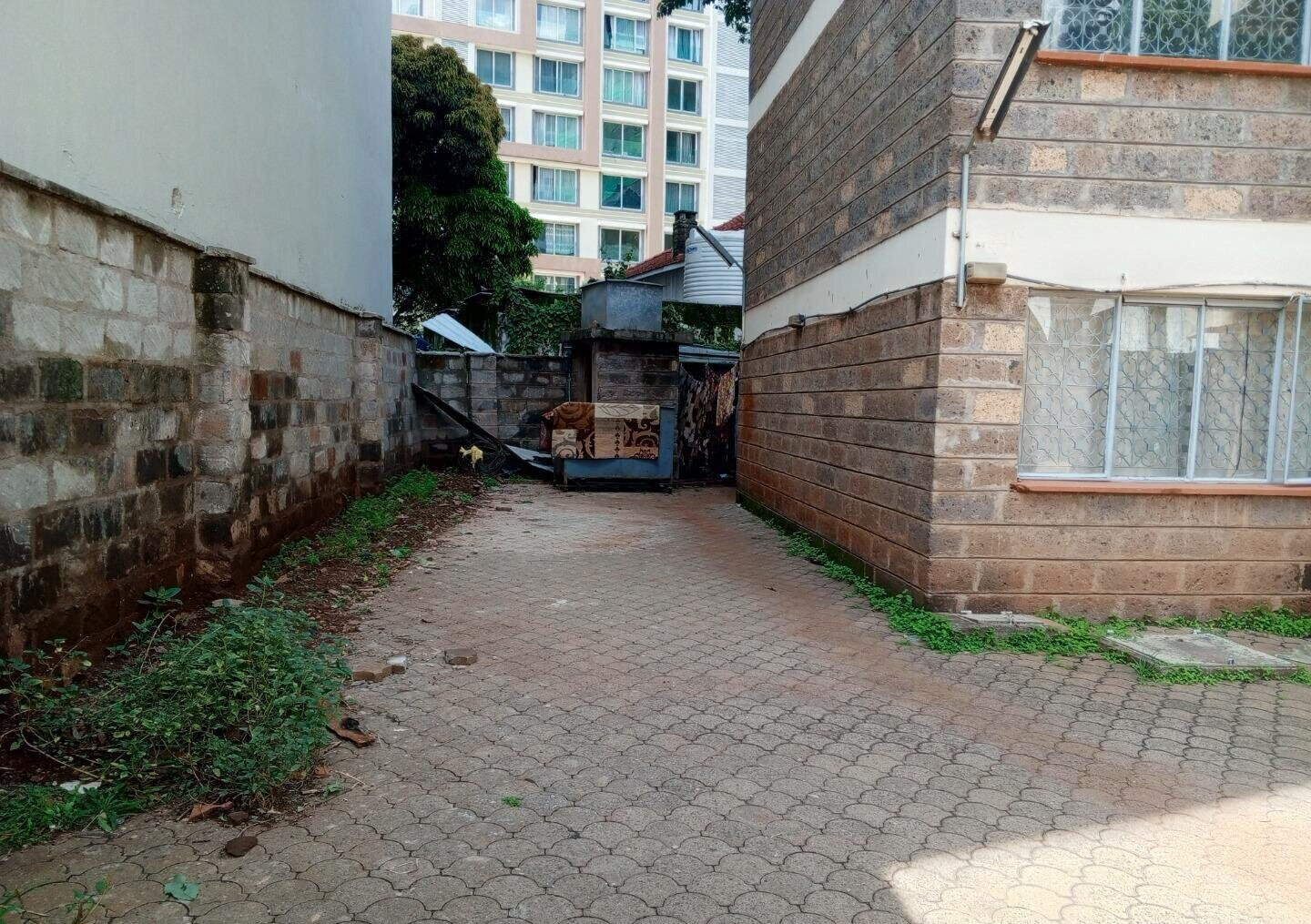 0.3 Acre Plot in Parklands for KSh 70M