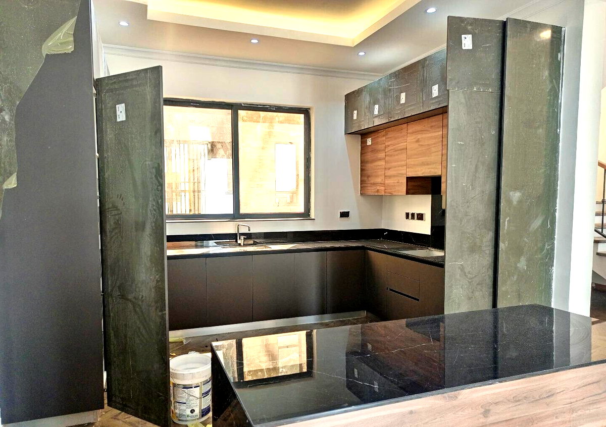 5-Ensuite Townhouse with Backup Generator & Borehole - Lavington