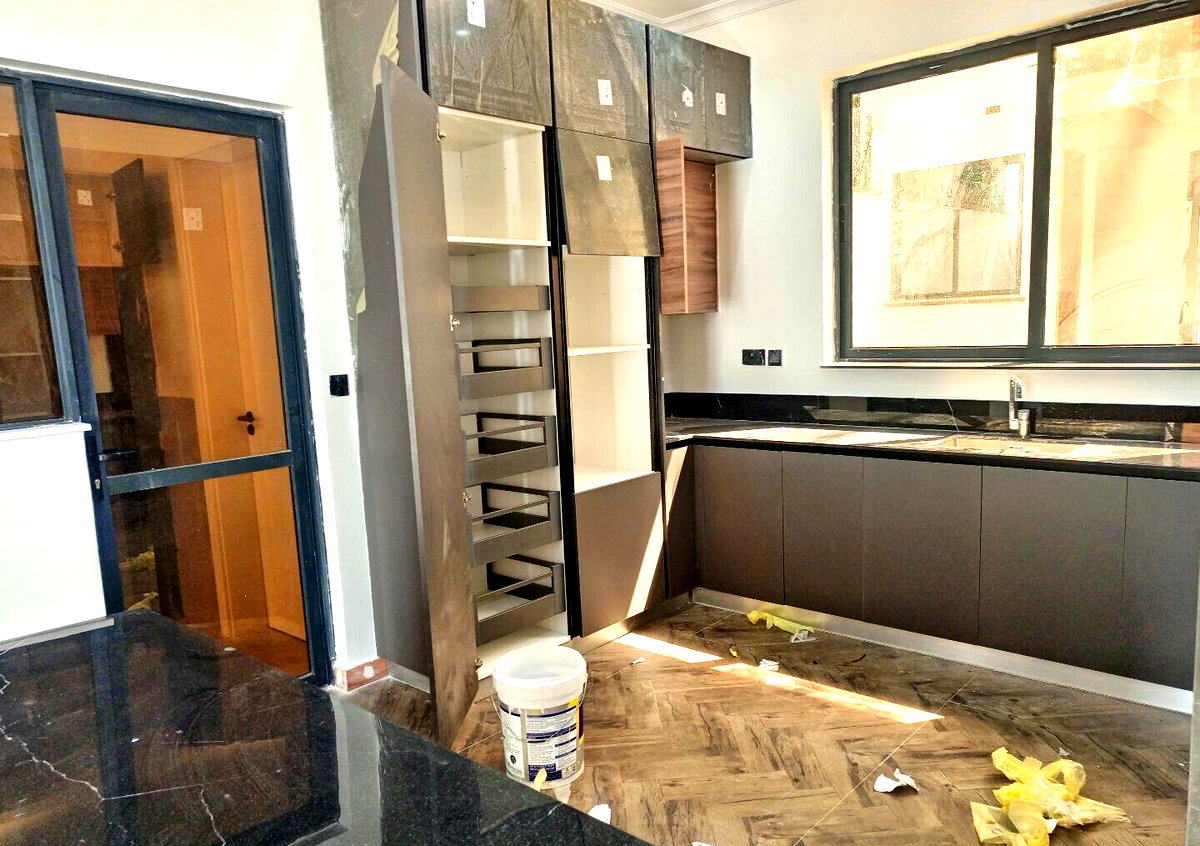 5-Ensuite Townhouse with Backup Generator & Borehole - Lavington
