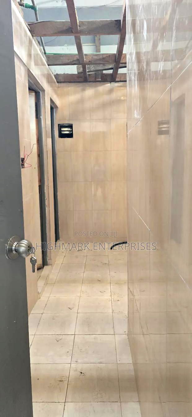 13200 Sq Feet Godown to Let : Imara Daima