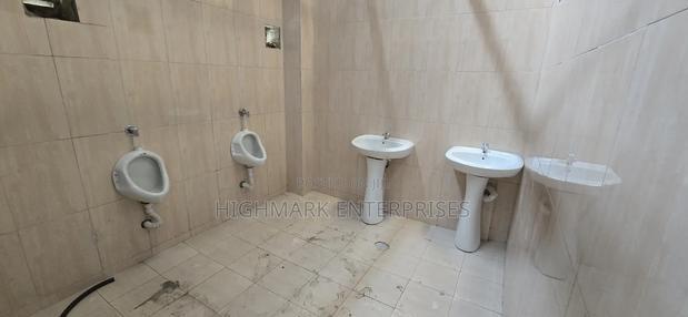 13200 Sq Feet Godown to Let : Imara Daima