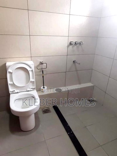 4bdrm Maisonette in Ruiru for sale - Image 18