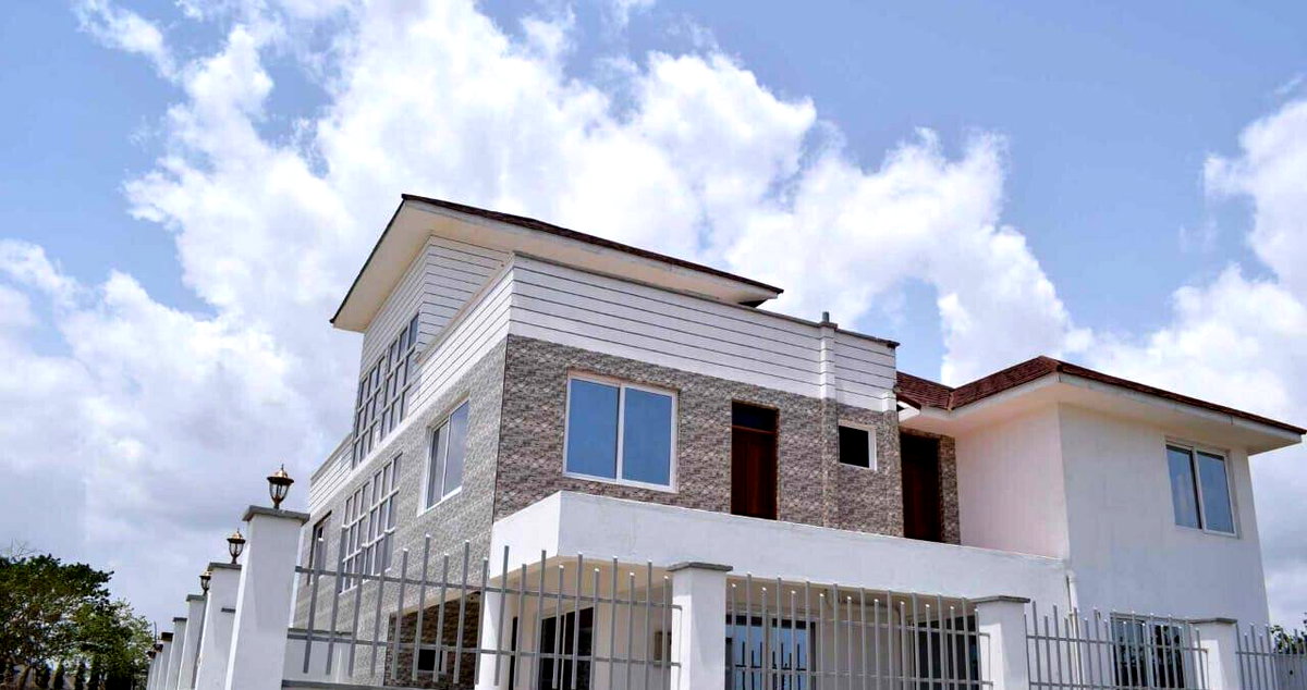4BR Townhouse with Walk-in Closets & Wooden Floors – Mombasa CBD