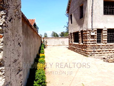 4bdrm Maisonette in Nkoroi Gated Estate for sale - Image 4