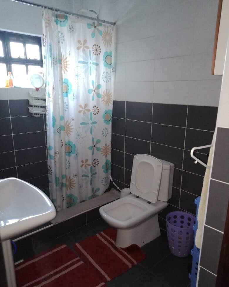 4BR Maisonette with Walk-in Closet & DSQ - South B