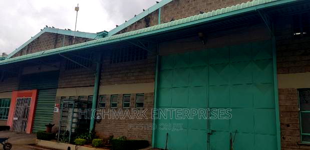 10000 Sq Feet Godown to Let,Cabanas