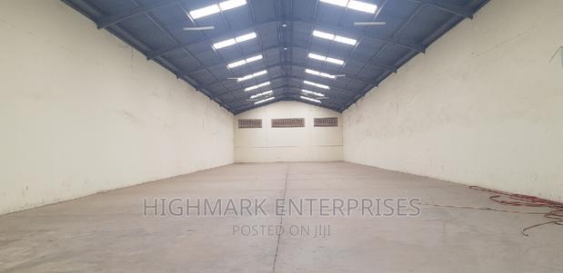 10000 Sq Feet Godown to Let,Cabanas